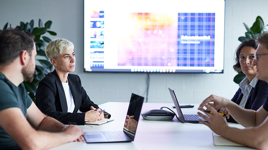 Bei der GLAUX GROUP arbeiten