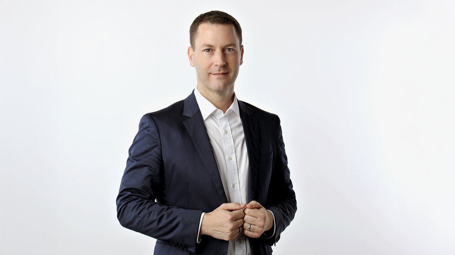 Steffen Schott