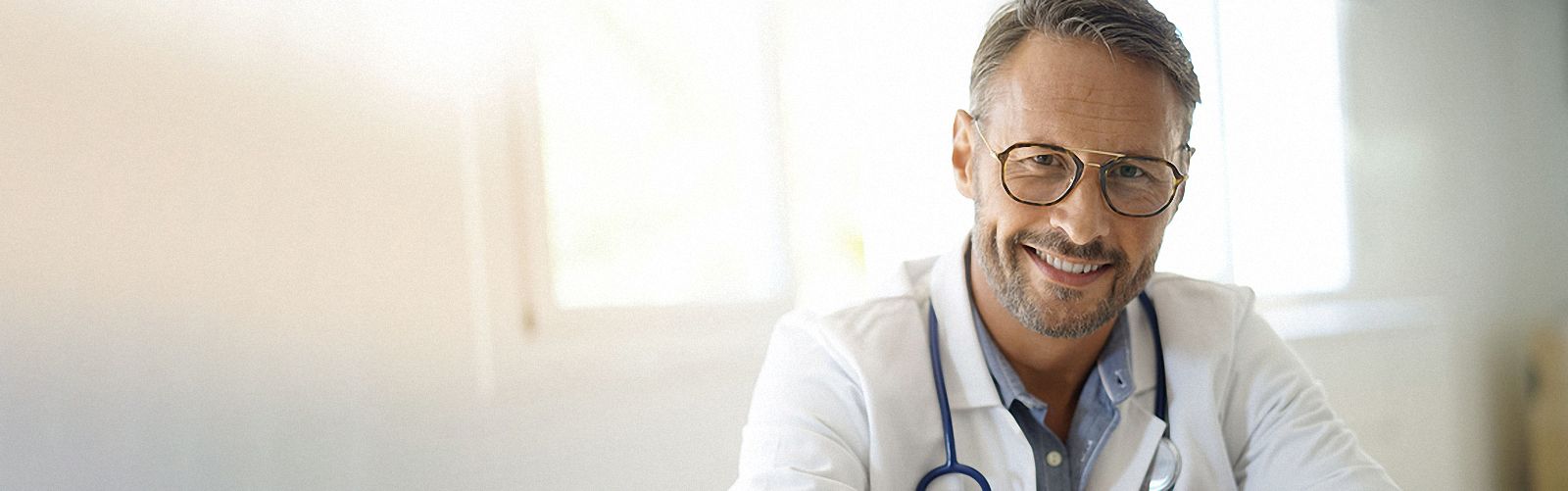 klinik-crm Zuweisungsmarketing - Dr. Roland Lütolf