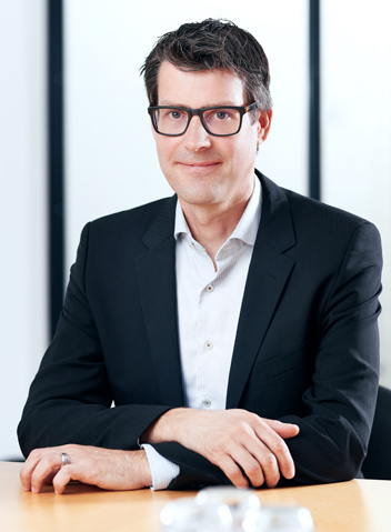 Michael Leuenberger, Chief Marketing Officer (CMO)